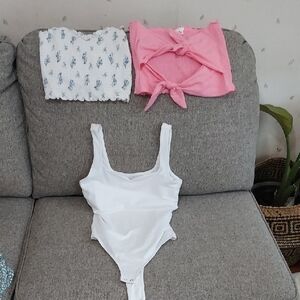 Bundle Of Hollister Womens Tops